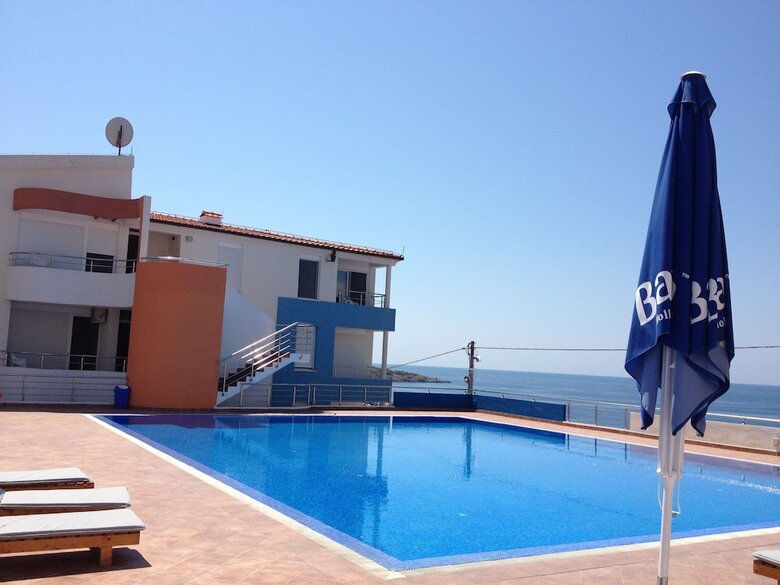 Aparthotel Apartments De Lara
