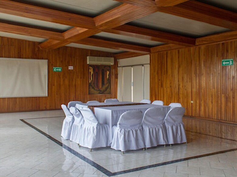 Hotel Lacantum
