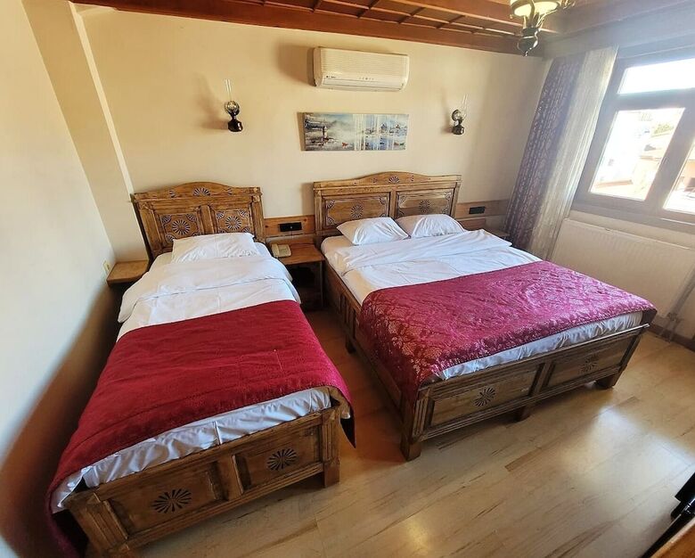 Saruhan Hotel