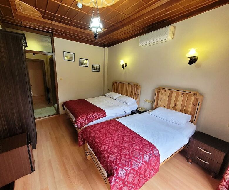 Saruhan Hotel