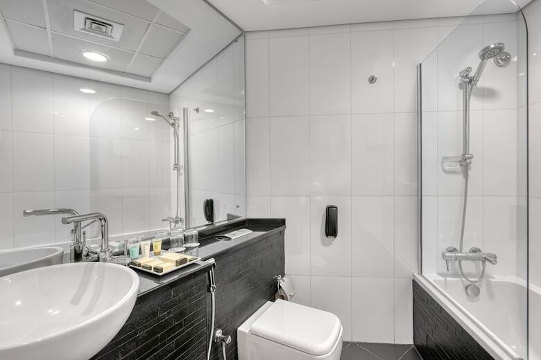Grand Heights Dubai Hotel Apartments