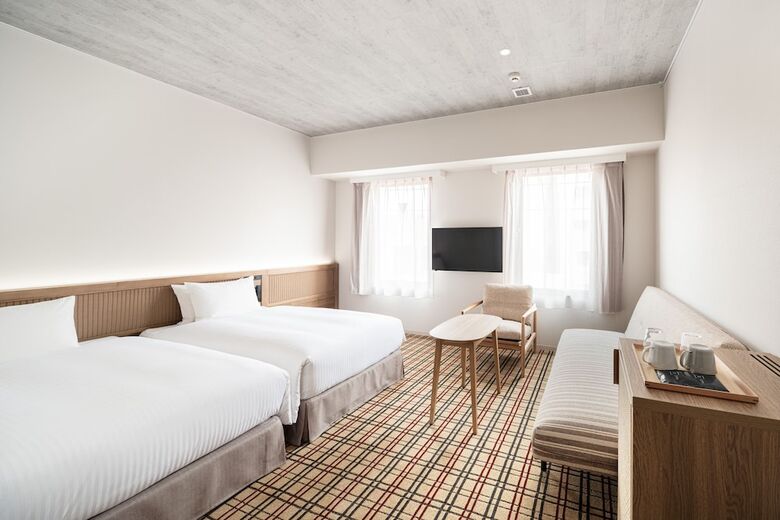 Nest Hotel Naha Kumoji