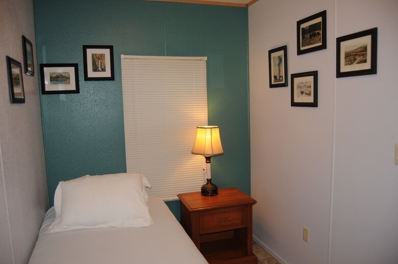 Hotel Yellowstone Motel - Adults Only