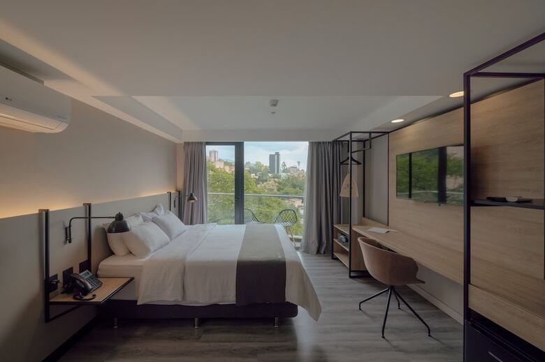 Lettera Hotel