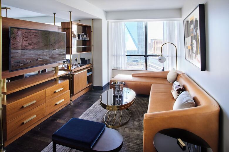 Hotel Thompson Dallas, By Hyatt