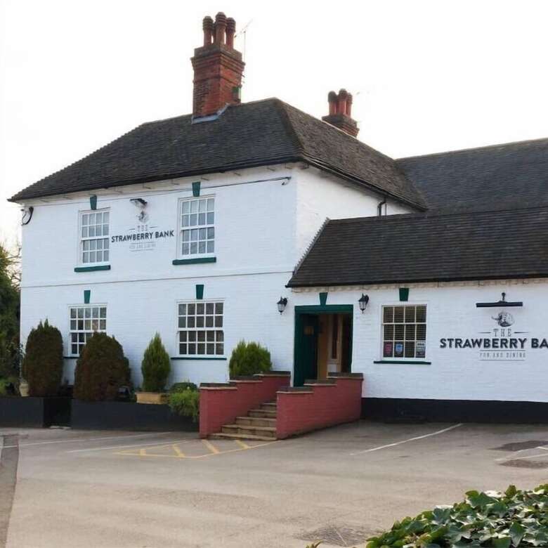 Hotel The Strawberry Bank