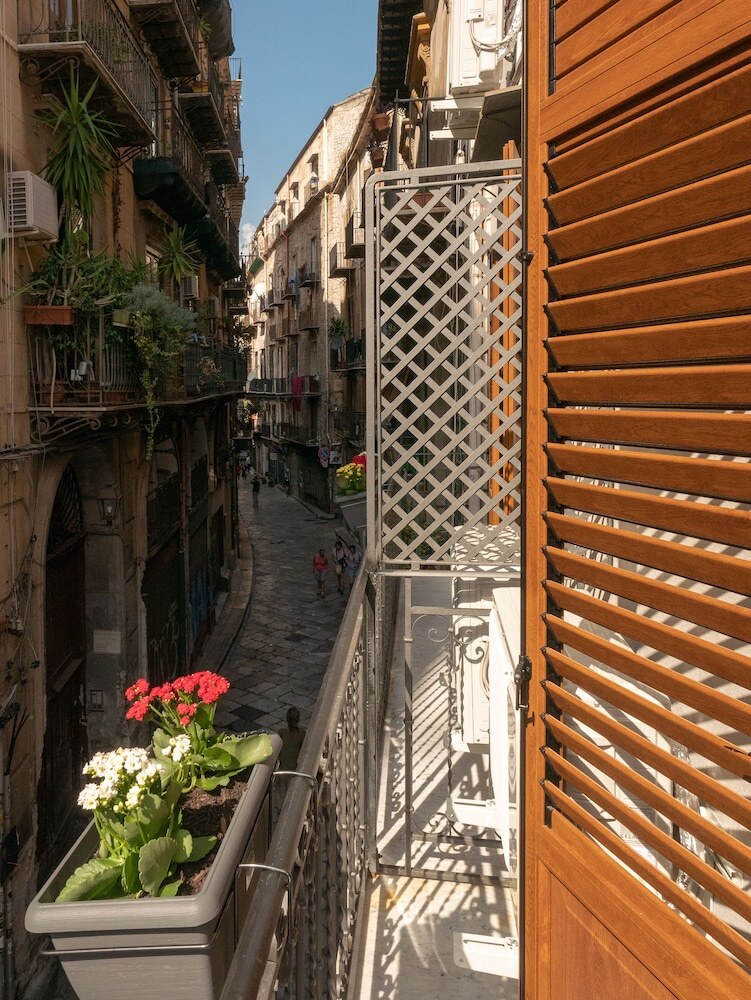 San Francesco Rooms L.t.