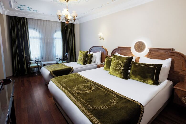 Seven Hills Hotel - Special Class