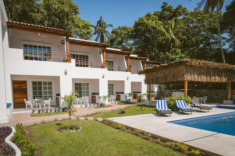 Aparthotel Solez Zihuatanejo