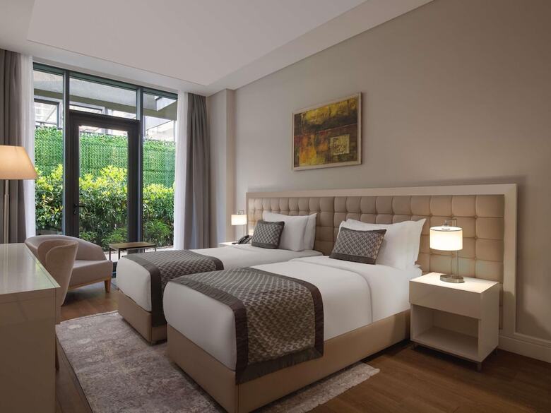Hotel M�venpick Living Istanbul West