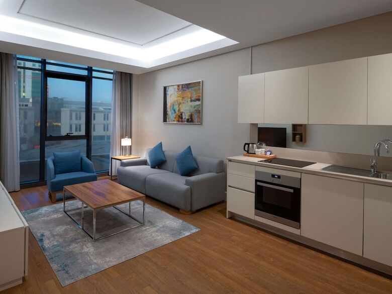 Hotel M�venpick Living Istanbul West