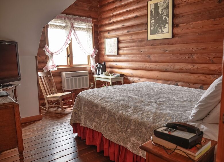 Hotel Sumas Mountain Lodge