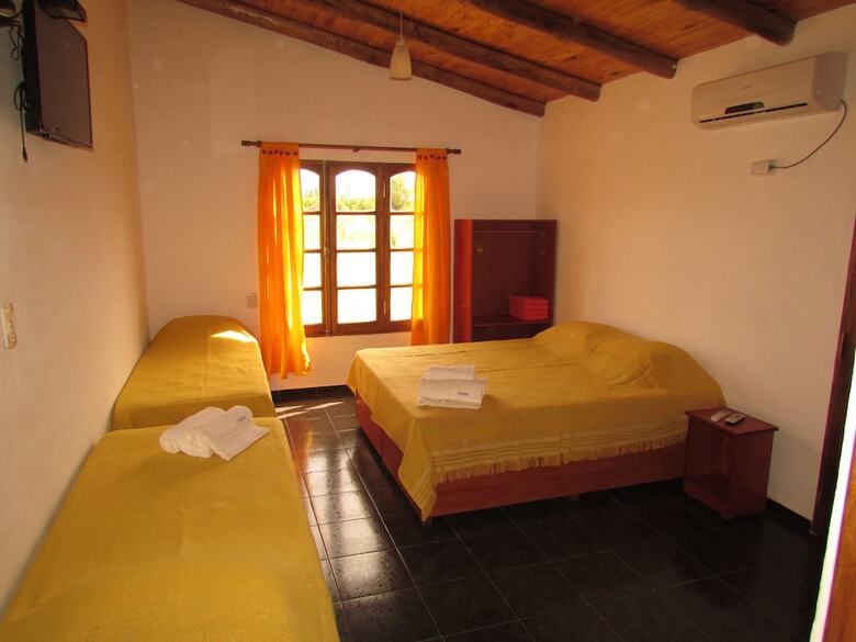 Caba�as Las Bahienses