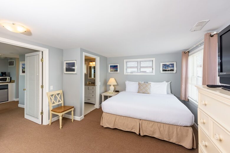 Mv Surfside Hotel