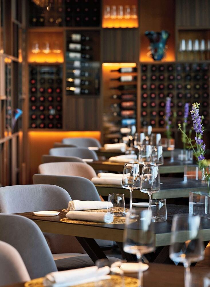 Hotel De Bonart Naples, Curio Collection By Hilton