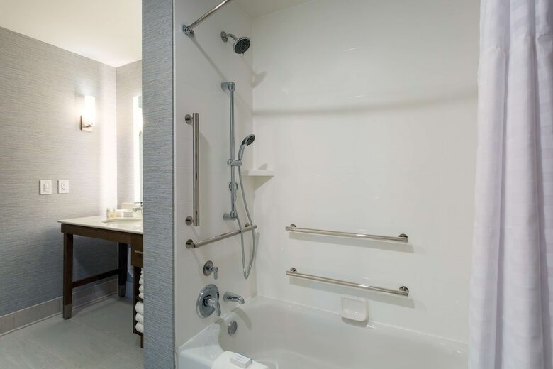 Hotel Homewood Suites By Hilton Reston