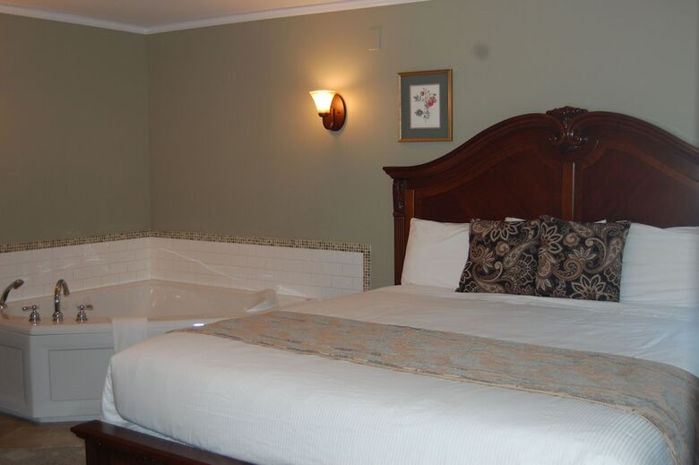 Hotel Cranmore Inn