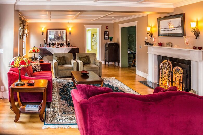 Hotel Cranmore Inn