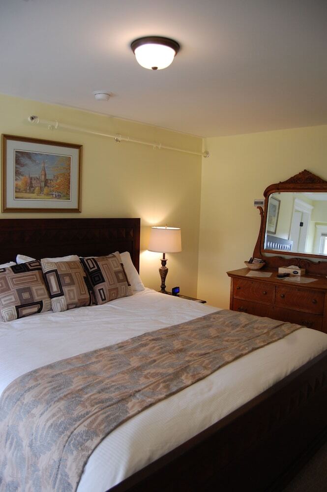 Hotel Cranmore Inn