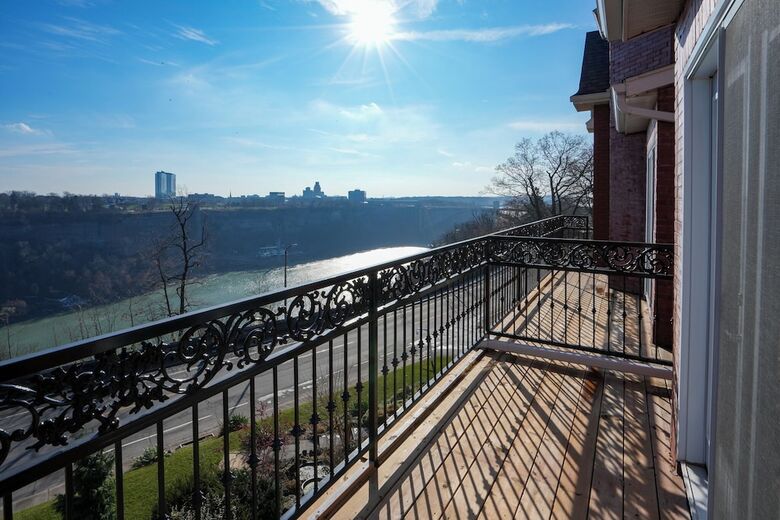 Bed & Breakfast Niagara Grandview Boutique Hotel