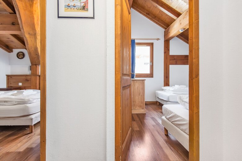 Hotel Chalet Oliver By Skinetworks