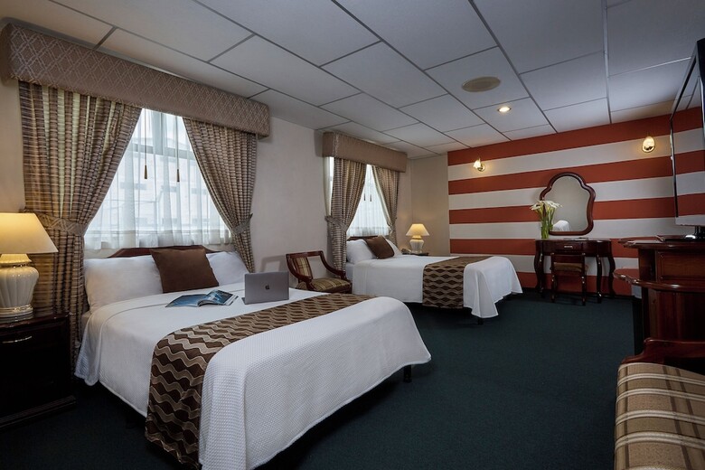 Hotel Podocarpus