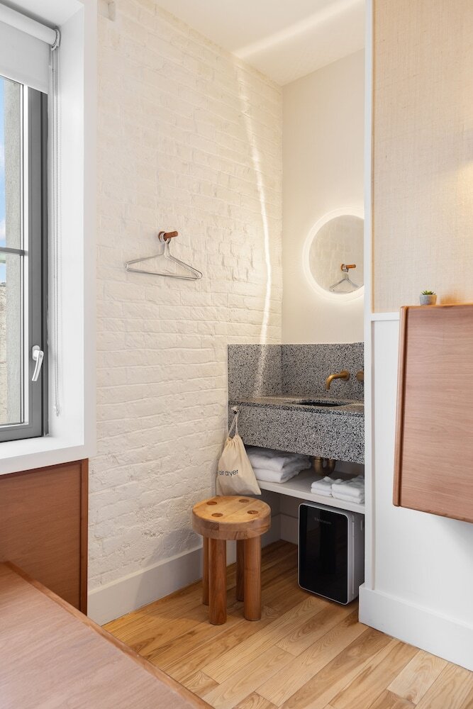 Hotel Untitled At 3 Freeman Alley