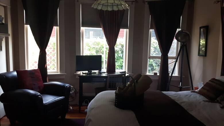River Wynde Executive B&B