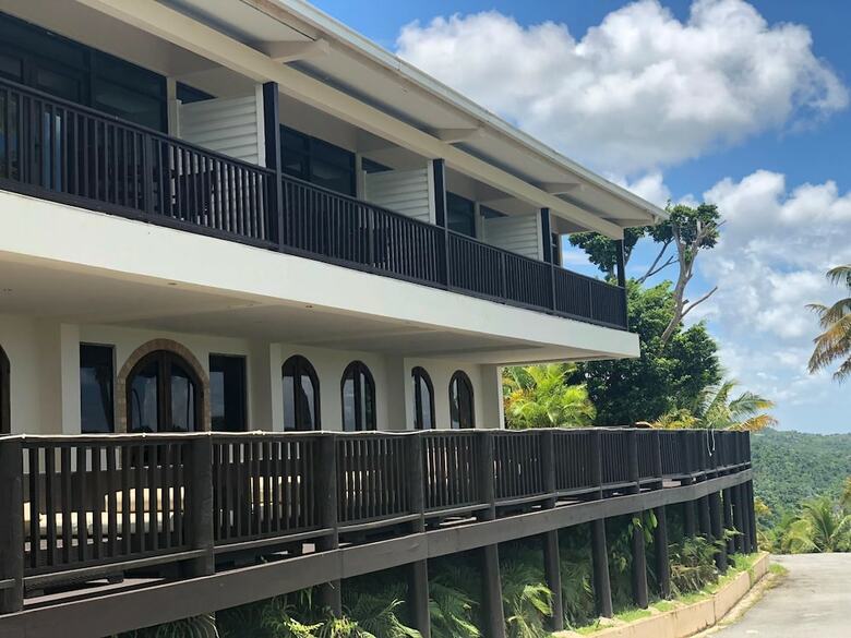 Hotel Mountain And Ocean View Lodge