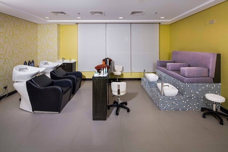 Aparthotel Loumage Hotel & Suites