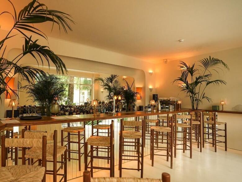 Apollo Palm Hotel