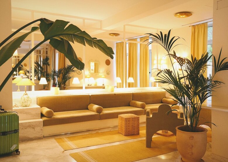 Apollo Palm Hotel