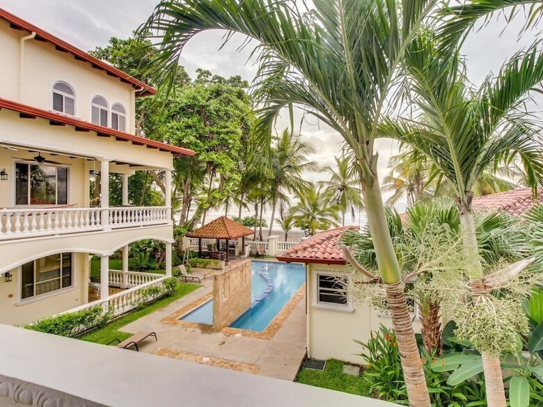 Jaco Beach Village 7