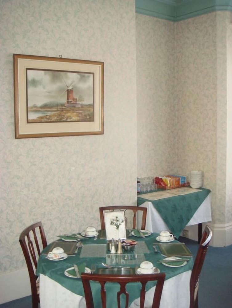 Ashwood Hotel