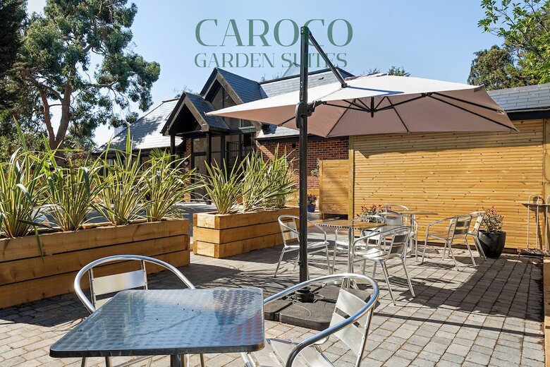 Westciti Caroco Aparthotel