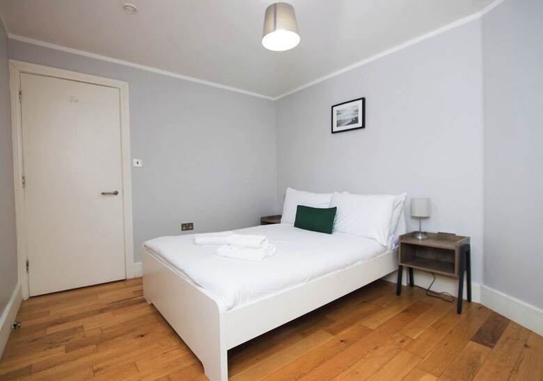 Westciti Caroco Aparthotel