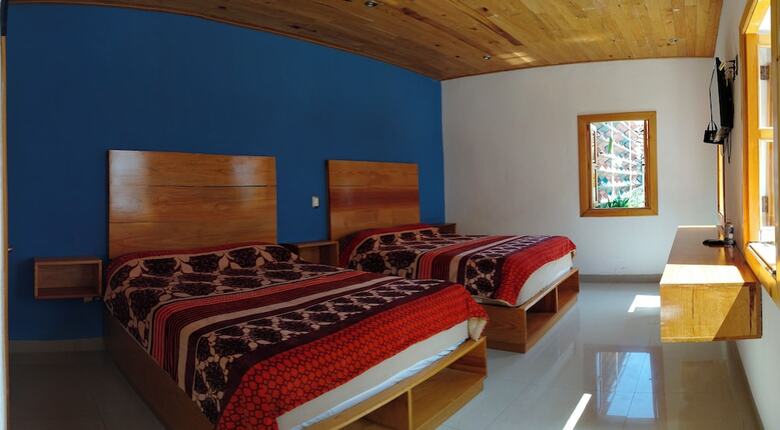 Hotel Y�