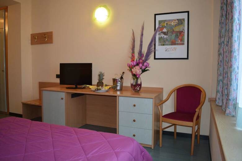 Hotel Bb Porto Piombino