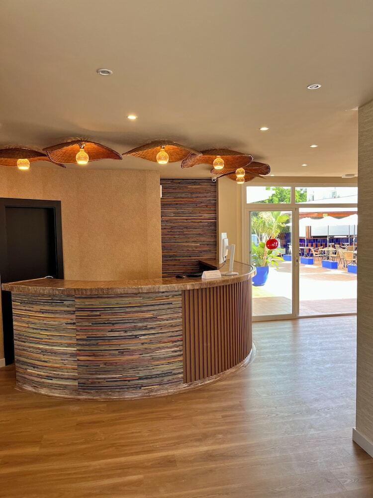 Aparthotel Vive Costa Azul