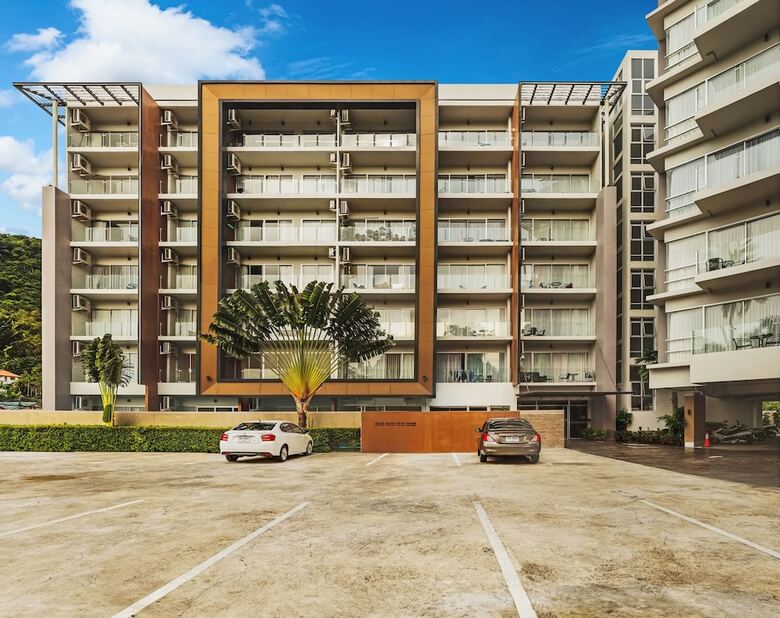 Hotel Condo In Karon In Chic Condo - Unit B505