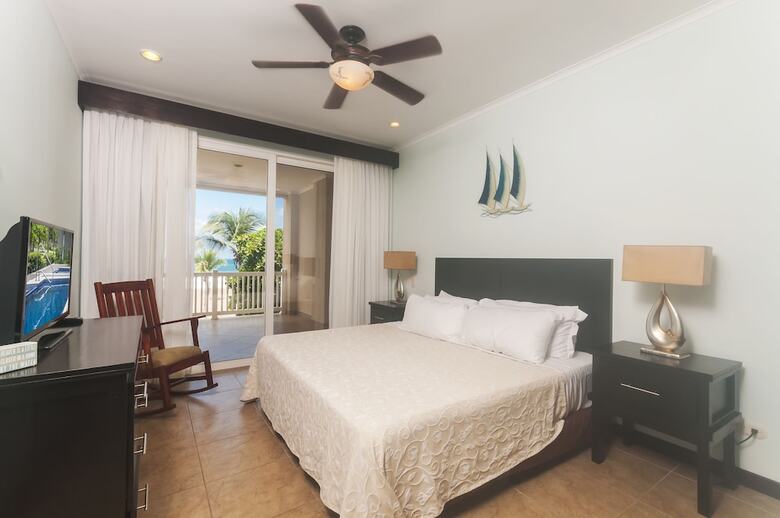The Palms By Dream Makers