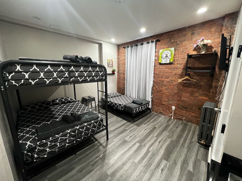 Aparthotel 31 Street Broadway Hotel