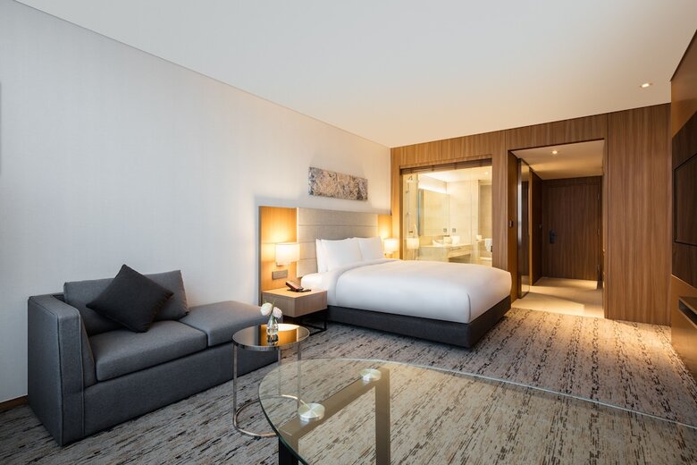Ramada Seoul Sindorim Hotel
