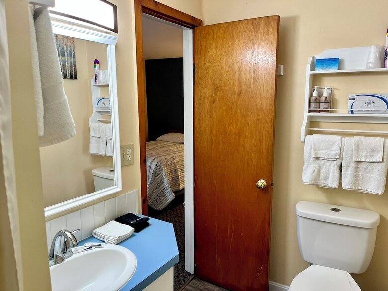 Mt Liberty Cabins And Motel