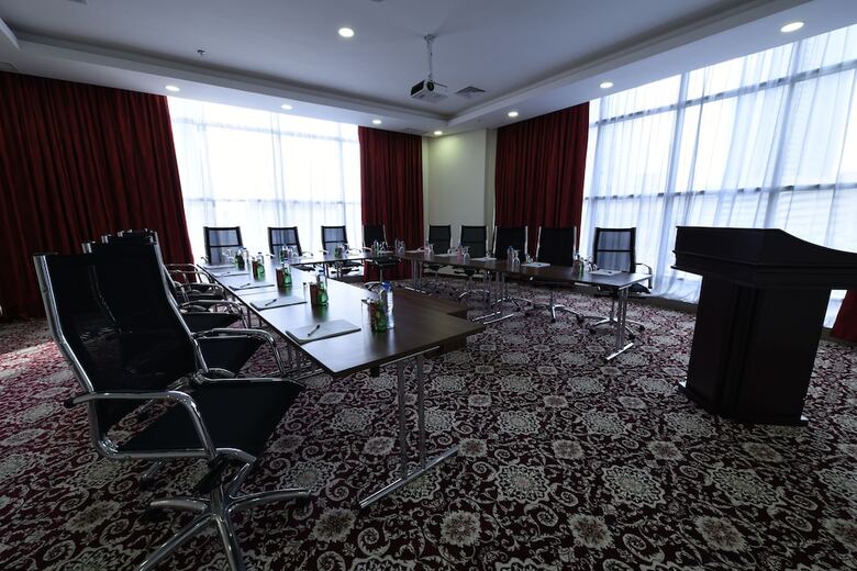 Hotel Ramada Encore By Wyndham Kuwait Downtown