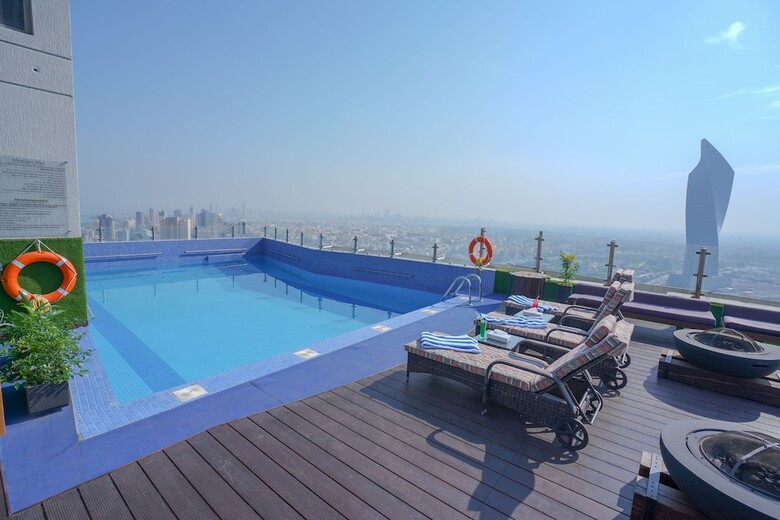 Hotel Ramada Encore By Wyndham Kuwait Downtown