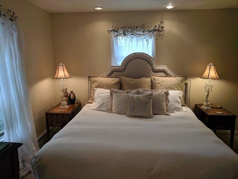 Bed & Breakfast Meadowood Inn