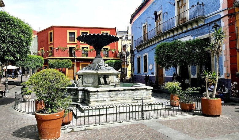 Hotel Plaza Baratillo