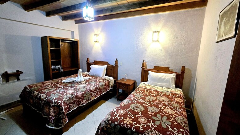 Hotel Plaza Baratillo