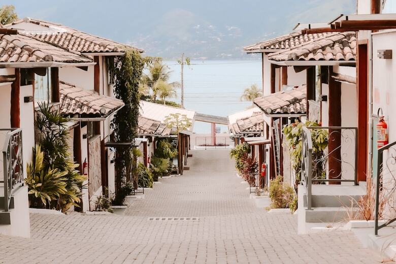 Abric� Beach Hotel